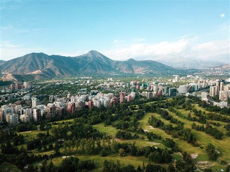 SANTIAGO .